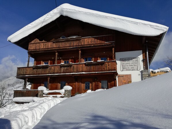 Ferienhaus Obersäuling im Winter