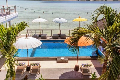 Nusa Lembongan Ocean 4 adult Private Beachfront