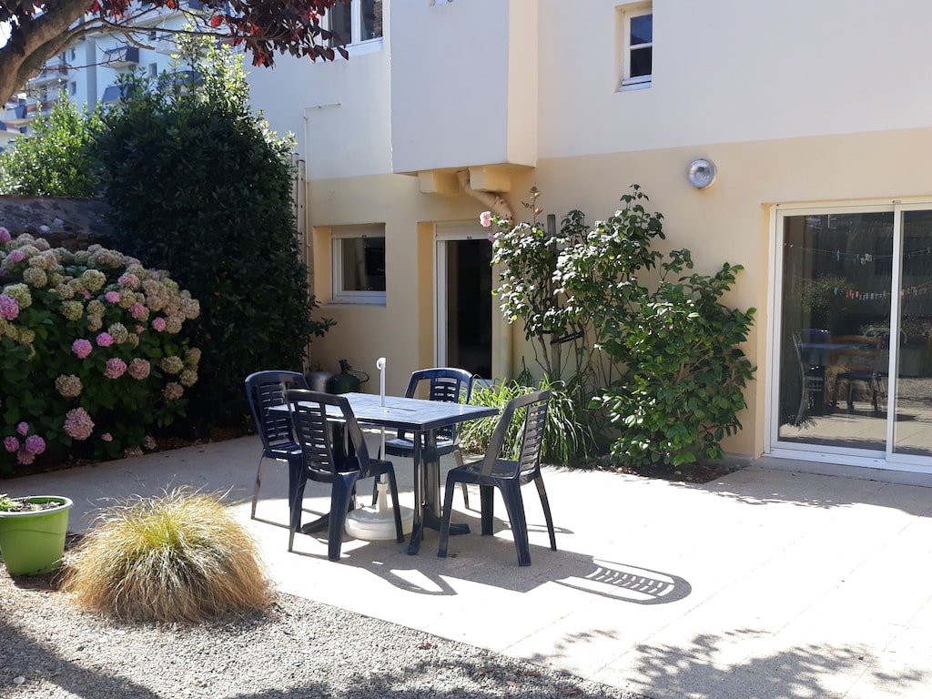 T2 Apartment m From The Beach On The Ground Floor Of A House With Garden Pleneuf Val Andre France Vacationhome Rent Rentals And Resorts T2 Apartment m From The Beach On The Ground Floor Of A House With Garden Pleneuf Val Andre France Vacationhome Rent Rentals And Resorts