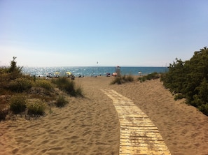 Strand