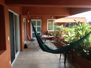 Terrasse/gårdhave