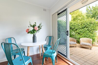 Charming one Bedroom in Adelaide,  St Peters