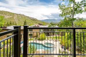 The pool at the Shadowbrook is one of the best in Snowmass!
