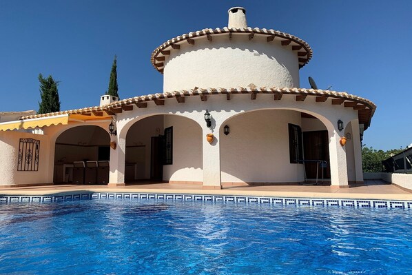 Villa Aurora, private pool, cycling, paradise, dream holiday, sun, sea