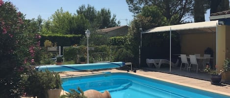 Piscine avec nage à contre-courant