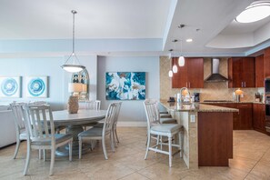 Turquoise Place D1604 Dining Room