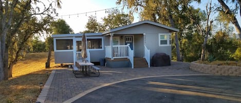 Front porch and entry