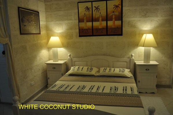 White Coconut Studio - Bedroom