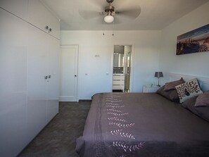 Master Bedroom & Ensuite