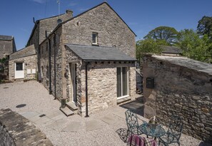 Entrance Porch