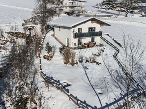 Snow, Building, Window, Slope, Tree, House, Freezing, World, Biome, Neighbourhood