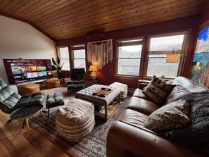 Relax with your family and friends in the open kitchen and living space