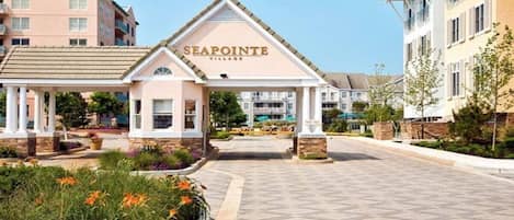 Main Entrance to Seapointe Village Resort