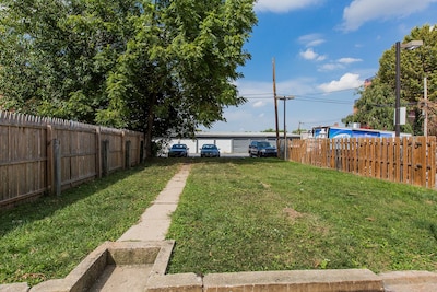 Lovely Downtown Townhome