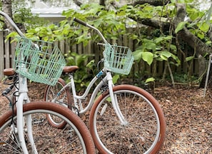 Get around like the locals do...on cruiser bikes