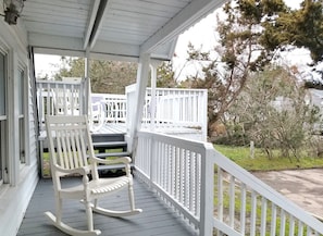 Entry Porch