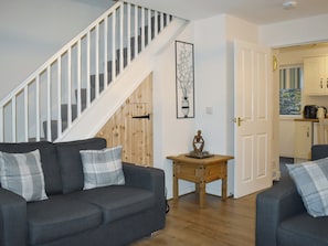 Comfortable seating within living area | Mountain View, Blaenau Ffestiniog