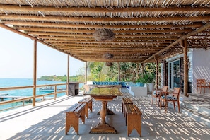 Dining area,Living Room,Sea view