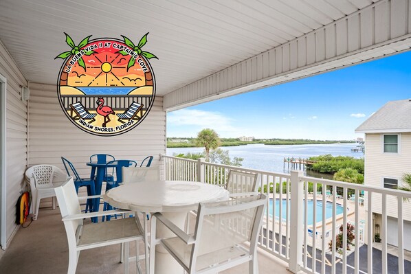 Awesome view of the Intracoastal Waterway from our balcony!