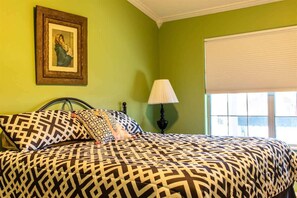 Cozy Cabins Real Estate, LLC. - Gilley`s 