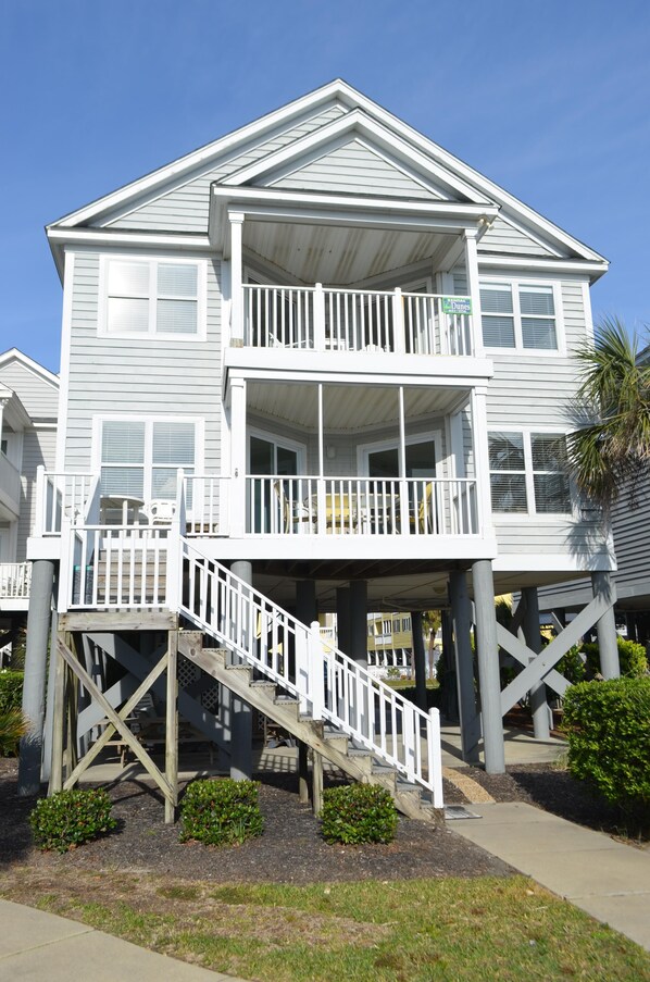 Welcome to Portofino I 1416!