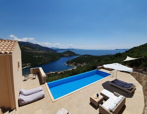 An amazing villa overlooking Sivota little harbor