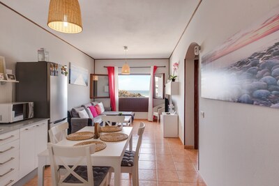 Central Apartment Miguel Benitez On the Beach with Rooftop Terrace, Ocean View & Wi-Fi