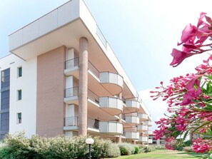Wohngebiet, Eigentum, Gebäude, Haus, Die Architektur, Wohnung, Grundeigentum, Zuhause, Rosa, Nachbarschaft