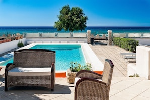 Building Exterior, Garden, Outdoor, Pool