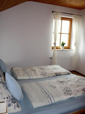 Ferienwohnung 70 qm, 2 Schlafzimmer, bis 4 Personen-Schlafzimmer