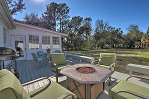 Furnished Deck | Fire Pit Table | Gas Grill | Outdoor Dining