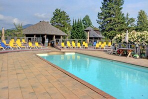 swiming pool