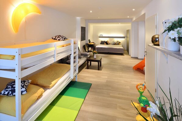 Grand Apartment