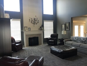 2-Story Great Room with Gas Fireplace