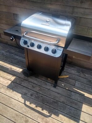 NEW BBQ Grill. Propane tanks on deck for your use - near seasoned wood bundles