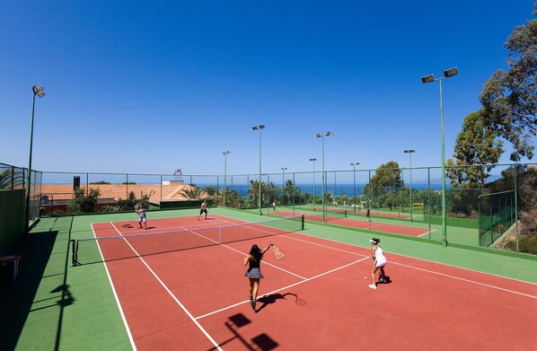 Tennis court