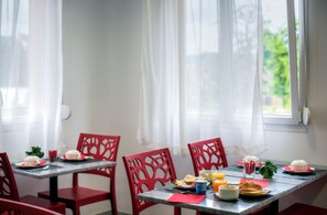 Zona de pequenos-almoços