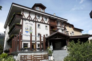 Facciata della struttura