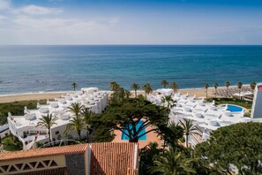 Vista a la playa o el mar