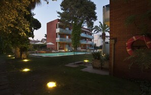 Front of property – evening/night
