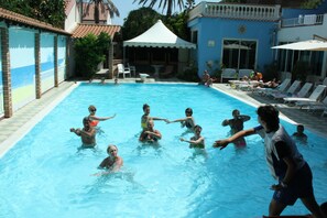 Piscina all'aperto