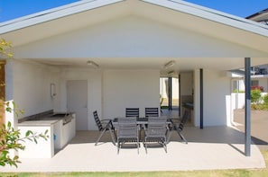 BBQ/picnic area