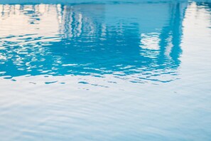 Infinitypool