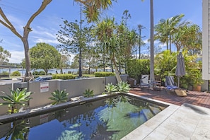Private pool