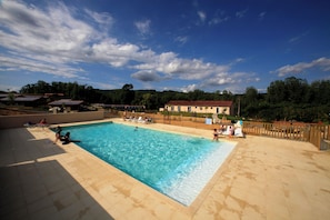 Piscina externa