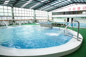 Piscina interior