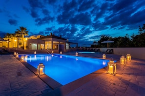 Piscina externa