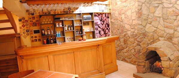 Bar (en la propiedad)