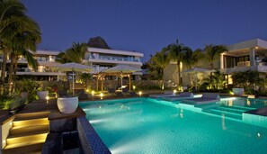 Utomhuspool