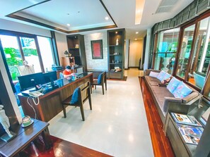 Sala de estar en el lobby